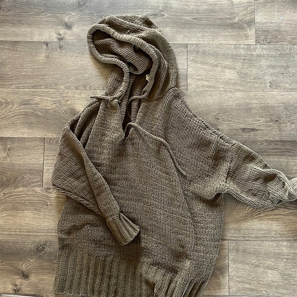 Aerie sweater